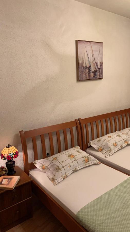 Guest House Nuhii Ulcinj Bagian luar foto