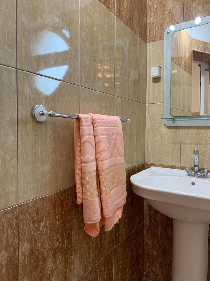 Guest House Nuhii Ulcinj Bagian luar foto