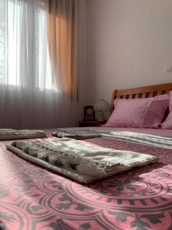 Guest House Nuhii Ulcinj Bagian luar foto