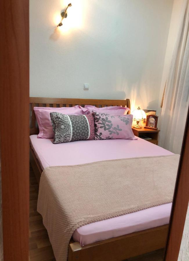 Guest House Nuhii Ulcinj Bagian luar foto